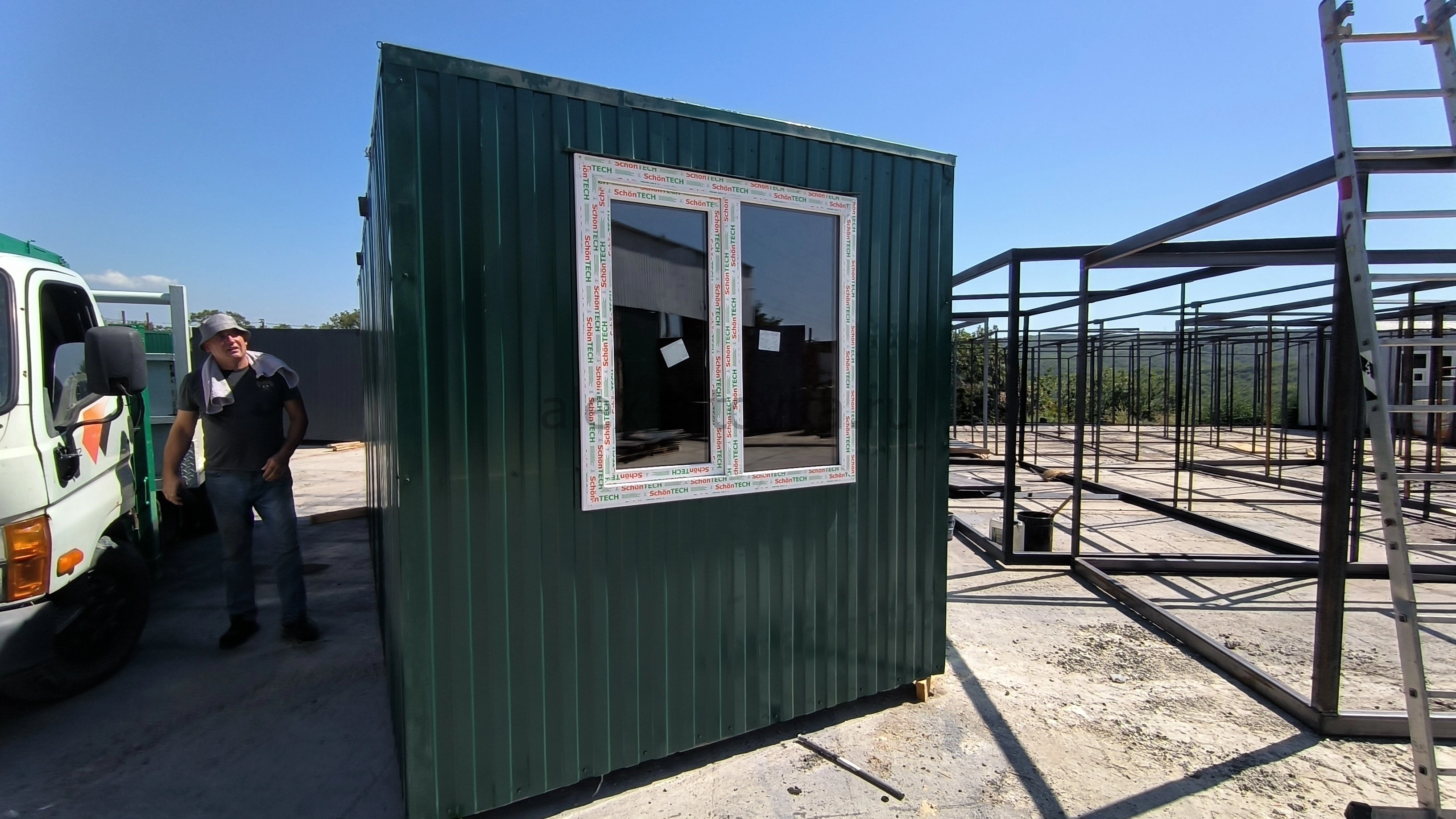 здание штаба в Заречный посёлок 